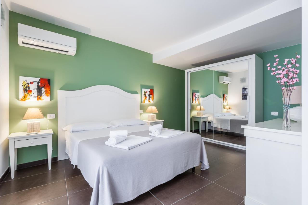 Modica For Family - Rooms And Apartments Exterior photo