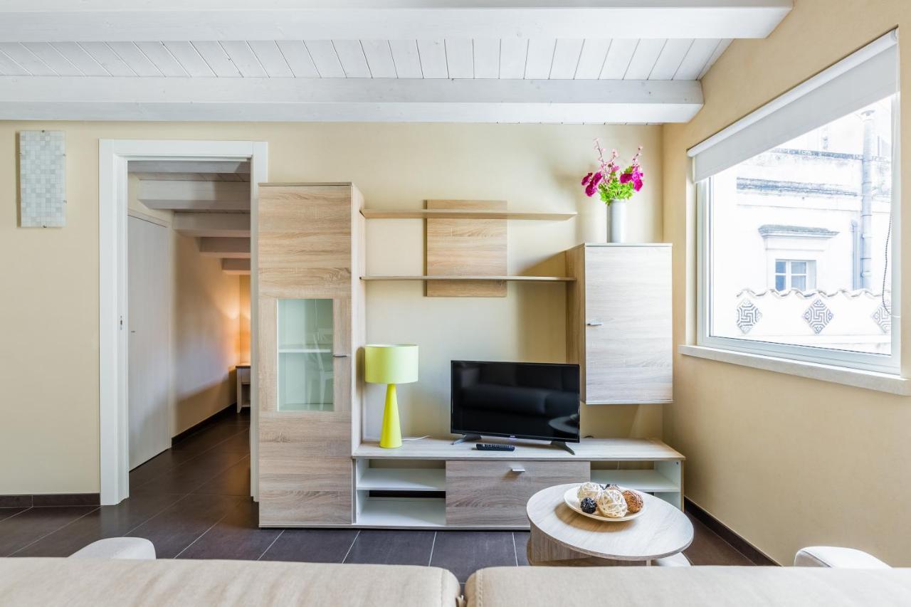 Modica For Family - Rooms And Apartments Exterior photo